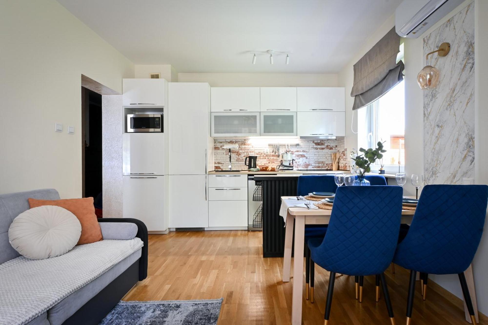 Malinowelove Aircon, 3 Rooms, Parking, Ogrod Krasków Eksteriør bilde